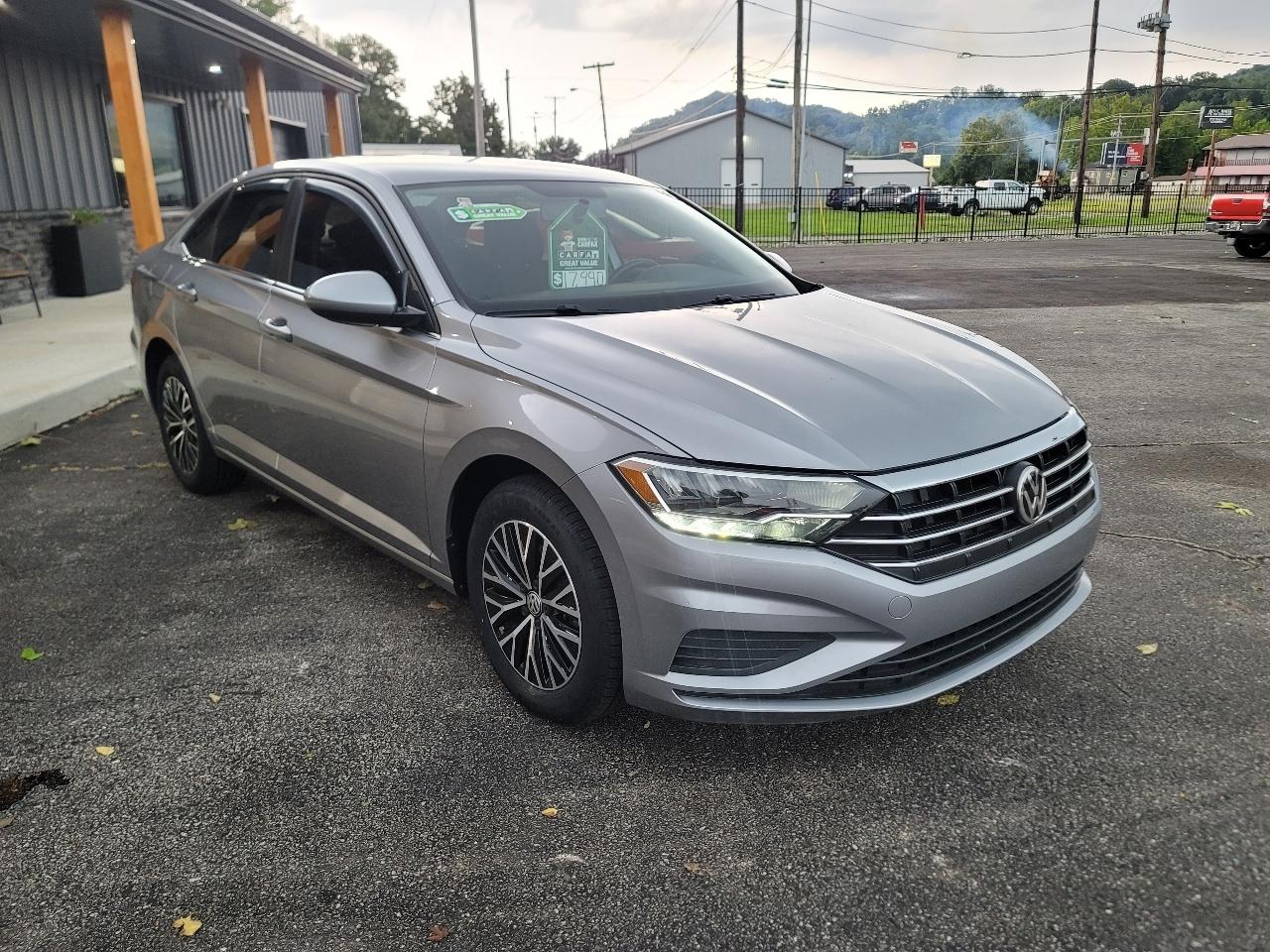 Volkswagen Jetta 1.4T SE 8A 2021