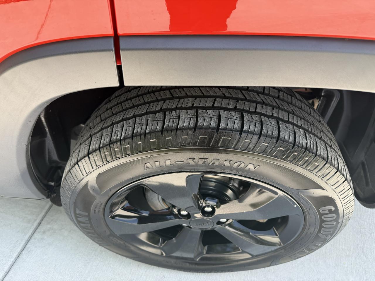 Jeep Cherokee Latitude Plus 4WD 2021