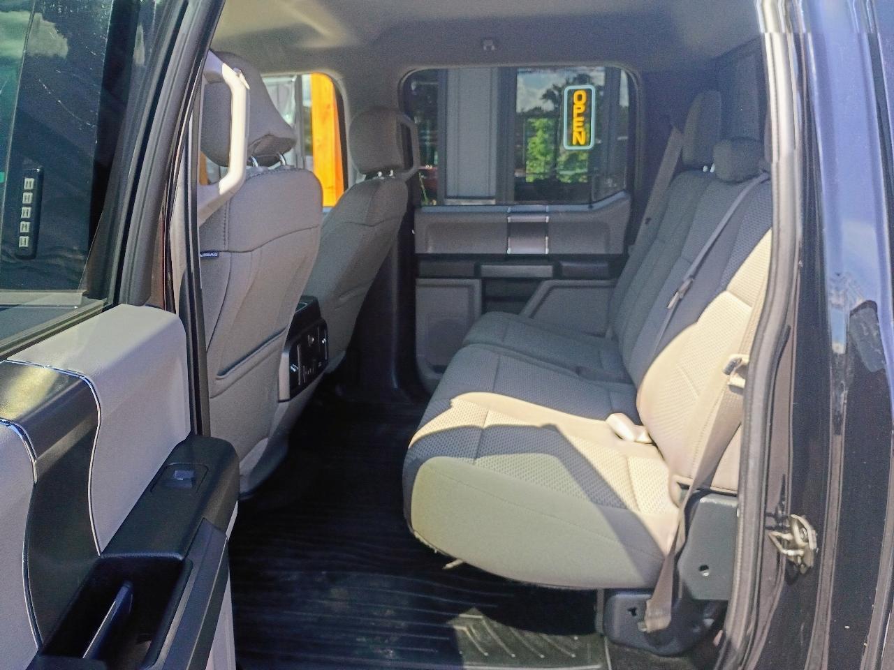 Ford F-150 XL SuperCrew 6.5-ft. Bed 4WD 2017