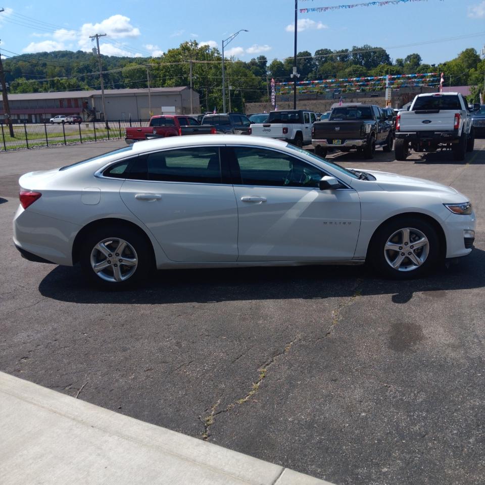 Chevrolet Malibu 1FL 2024