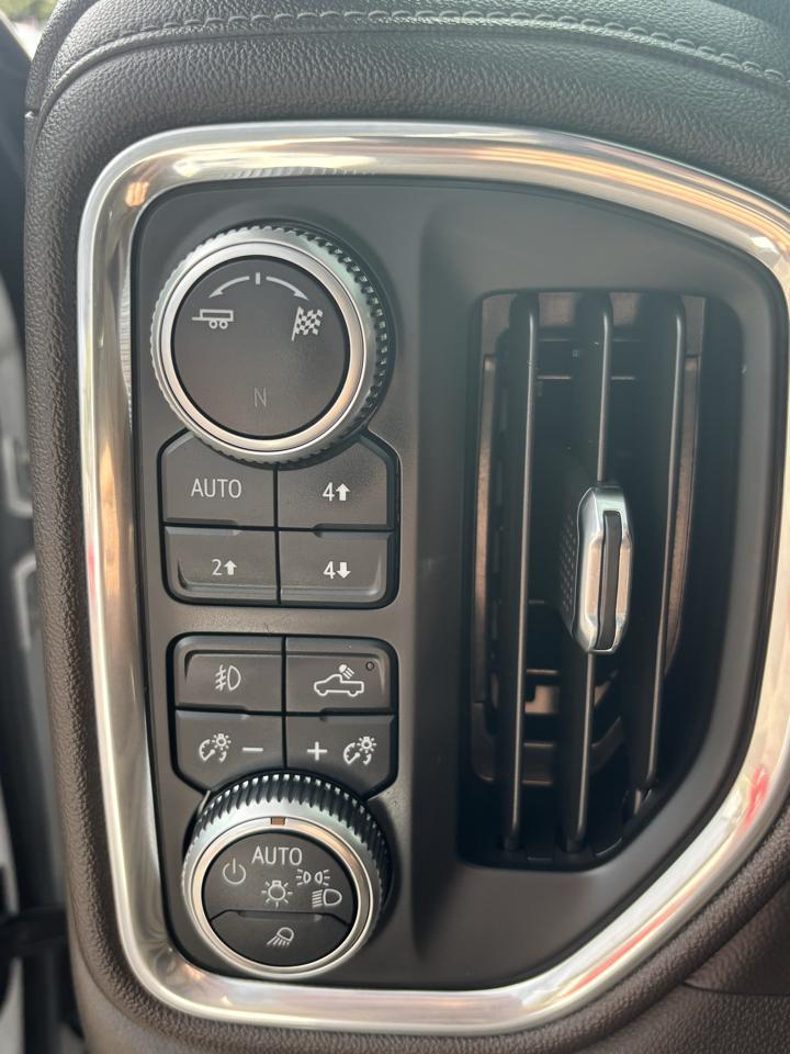 GMC Sierra 1500 SLT Crew Cab Short Box 4WD 2019