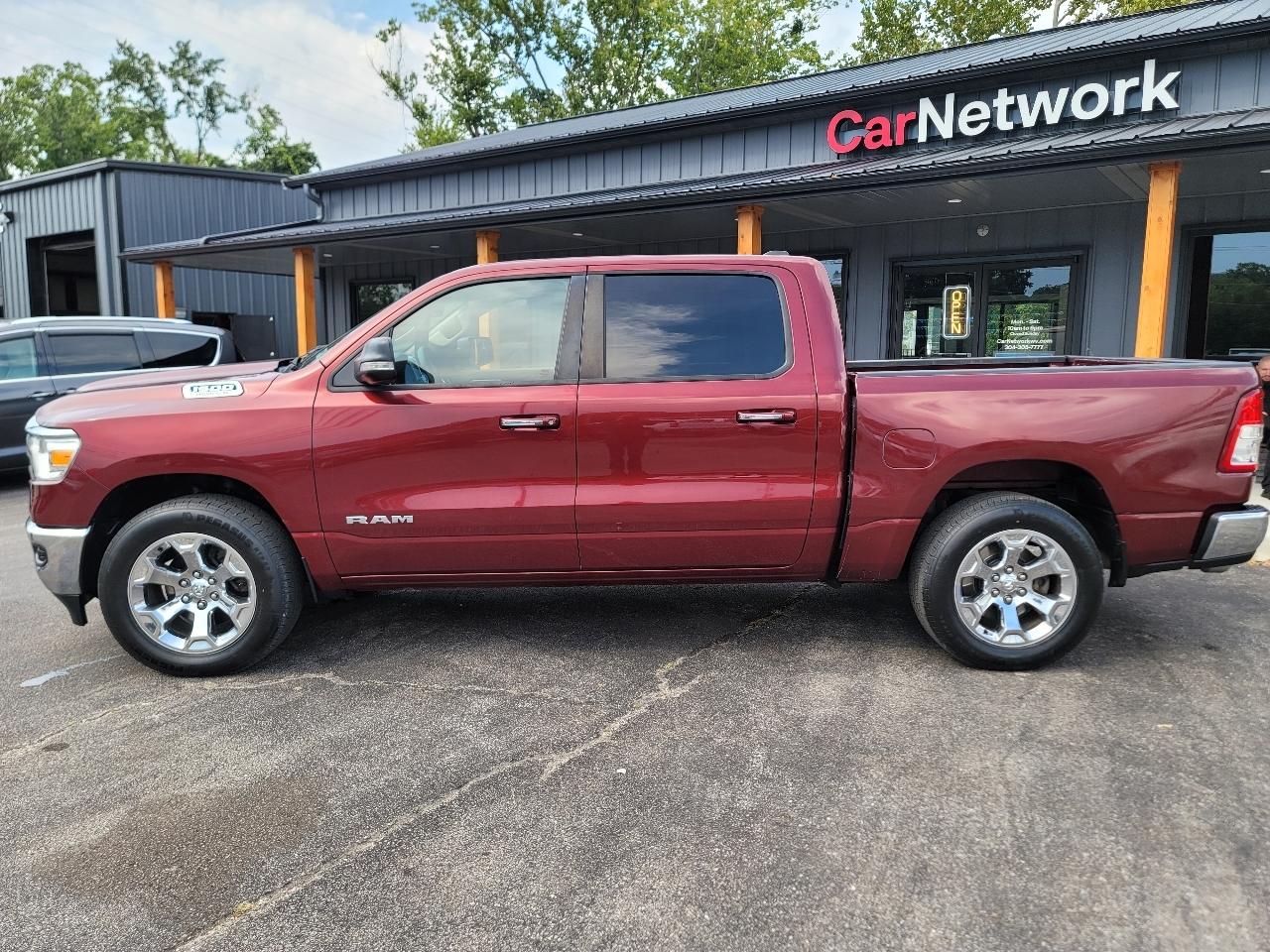 RAM 1500 Big Horn Crew Cab SWB 4WD 2020
