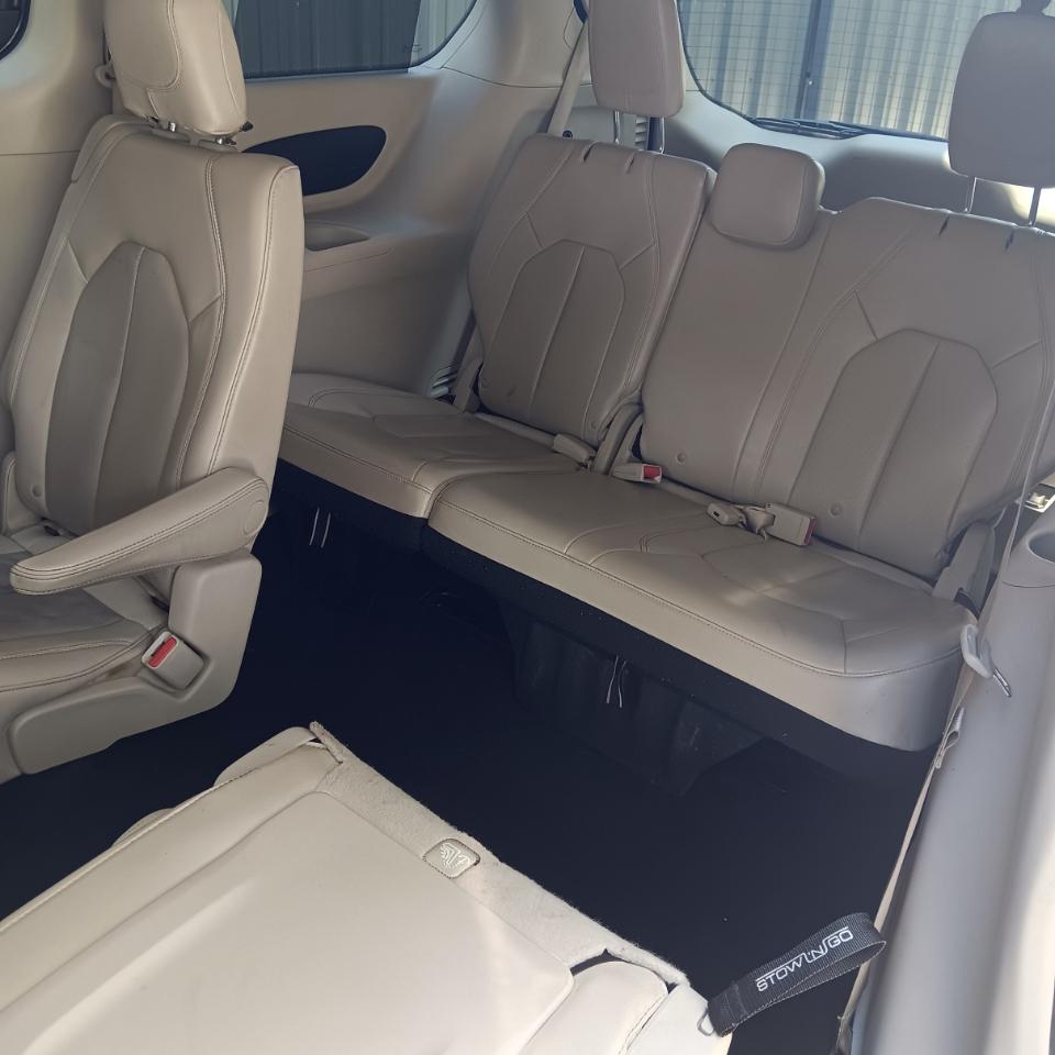 Chrysler Pacifica Touring-L 2021