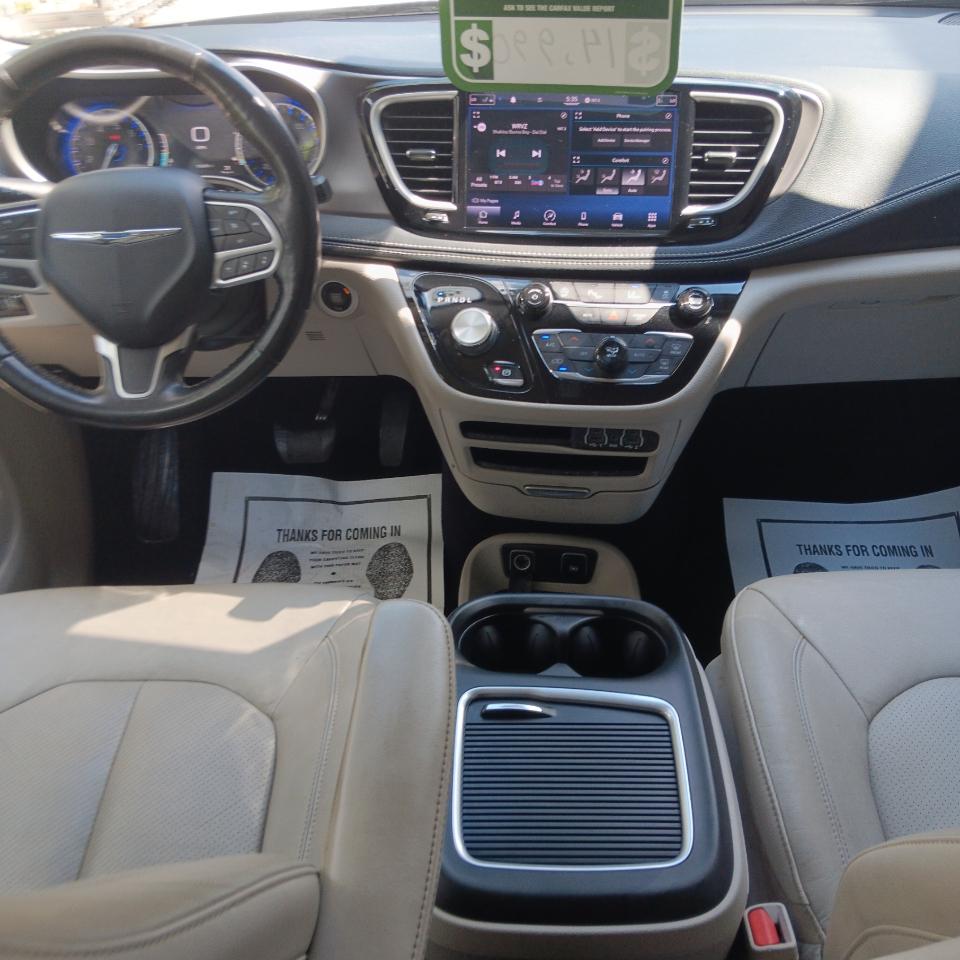 Chrysler Pacifica Touring-L 2021