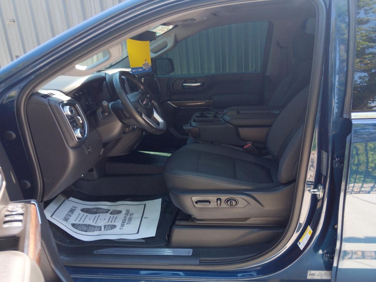 GMC Sierra 1500 SLE Crew Cab Short Box 4WD 2019