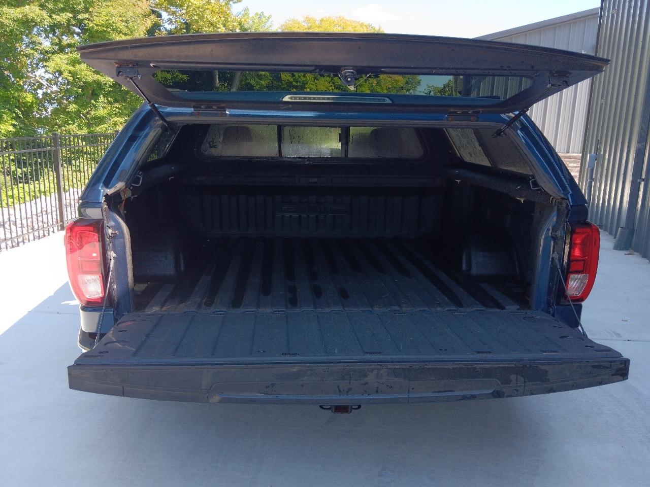 GMC Sierra 1500 SLE Crew Cab Short Box 4WD 2019