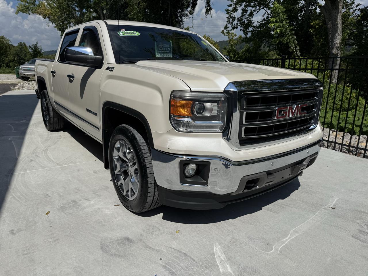 GMC Sierra 1500 SLT Crew Cab 4WD 2014