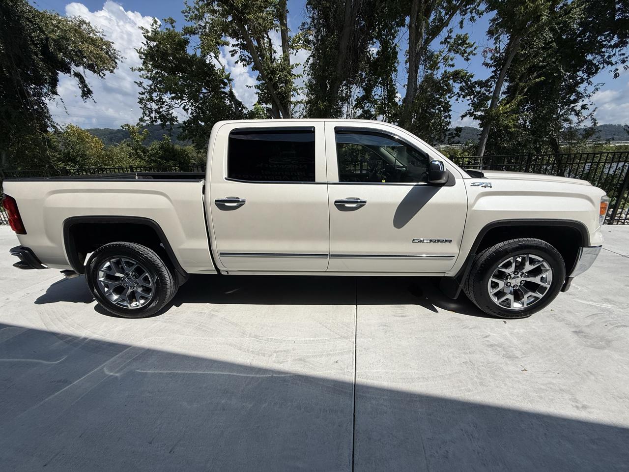 GMC Sierra 1500 SLT Crew Cab 4WD 2014