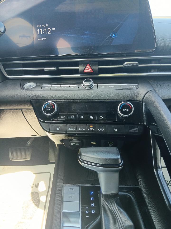 Hyundai Elantra SEL Convenience 2025