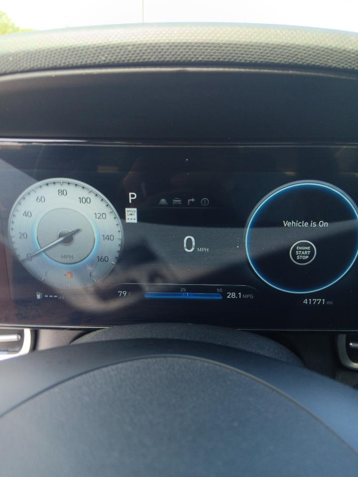 Hyundai Elantra SEL Convenience 2025