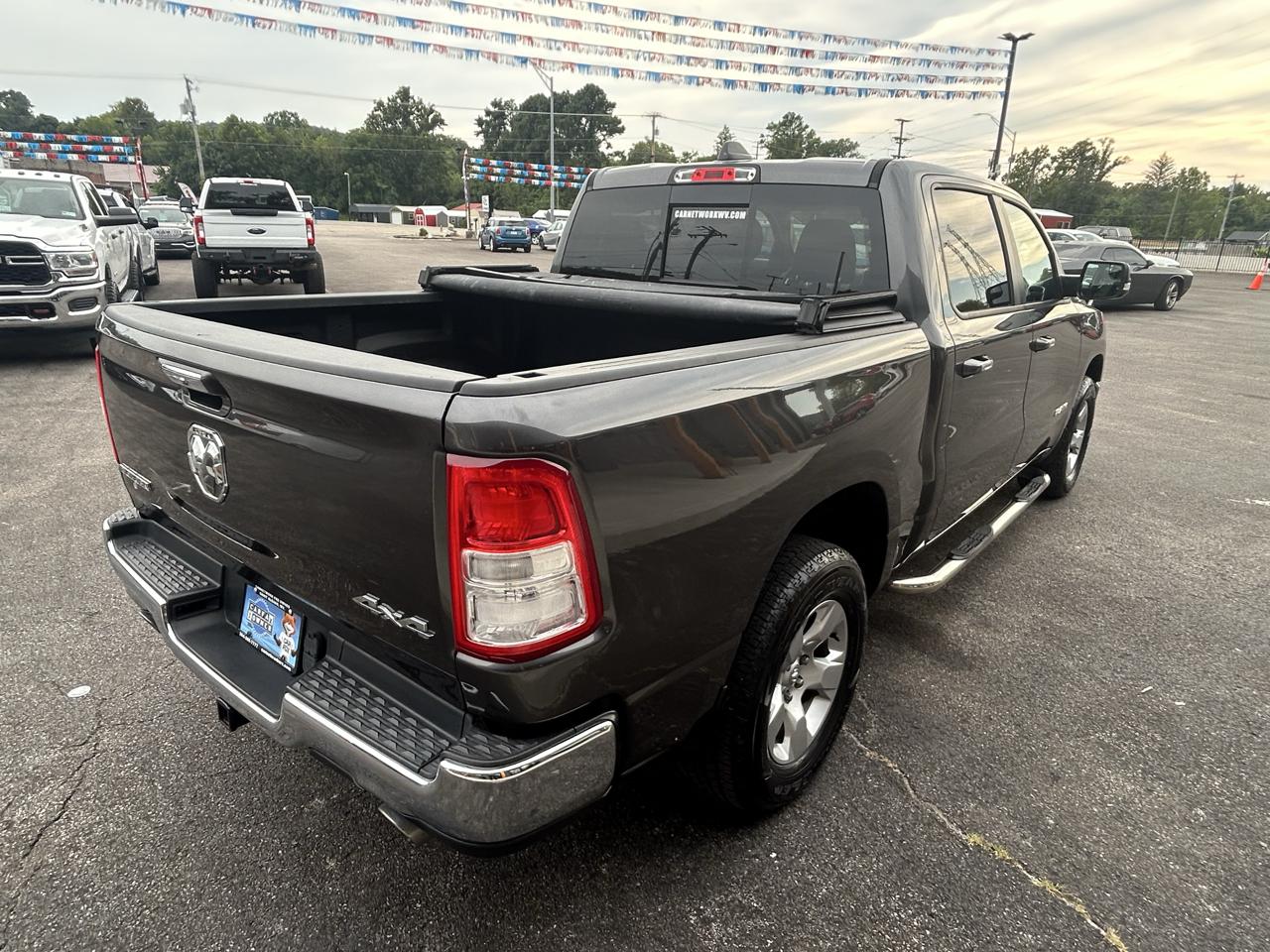 RAM 1500 Big Horn Crew Cab SWB 4WD 2019