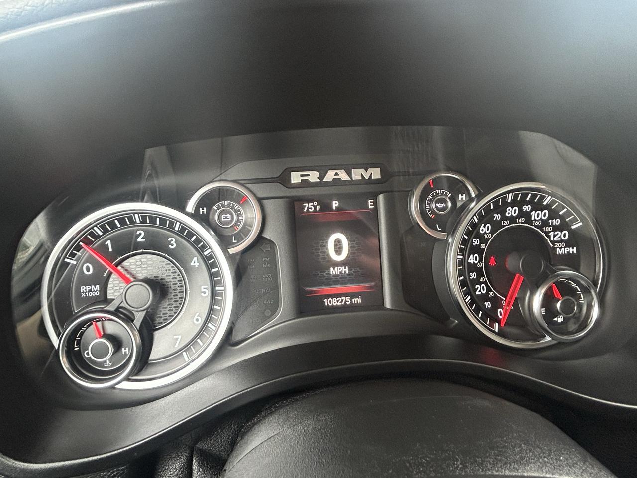 RAM 1500 Big Horn Crew Cab SWB 4WD 2019