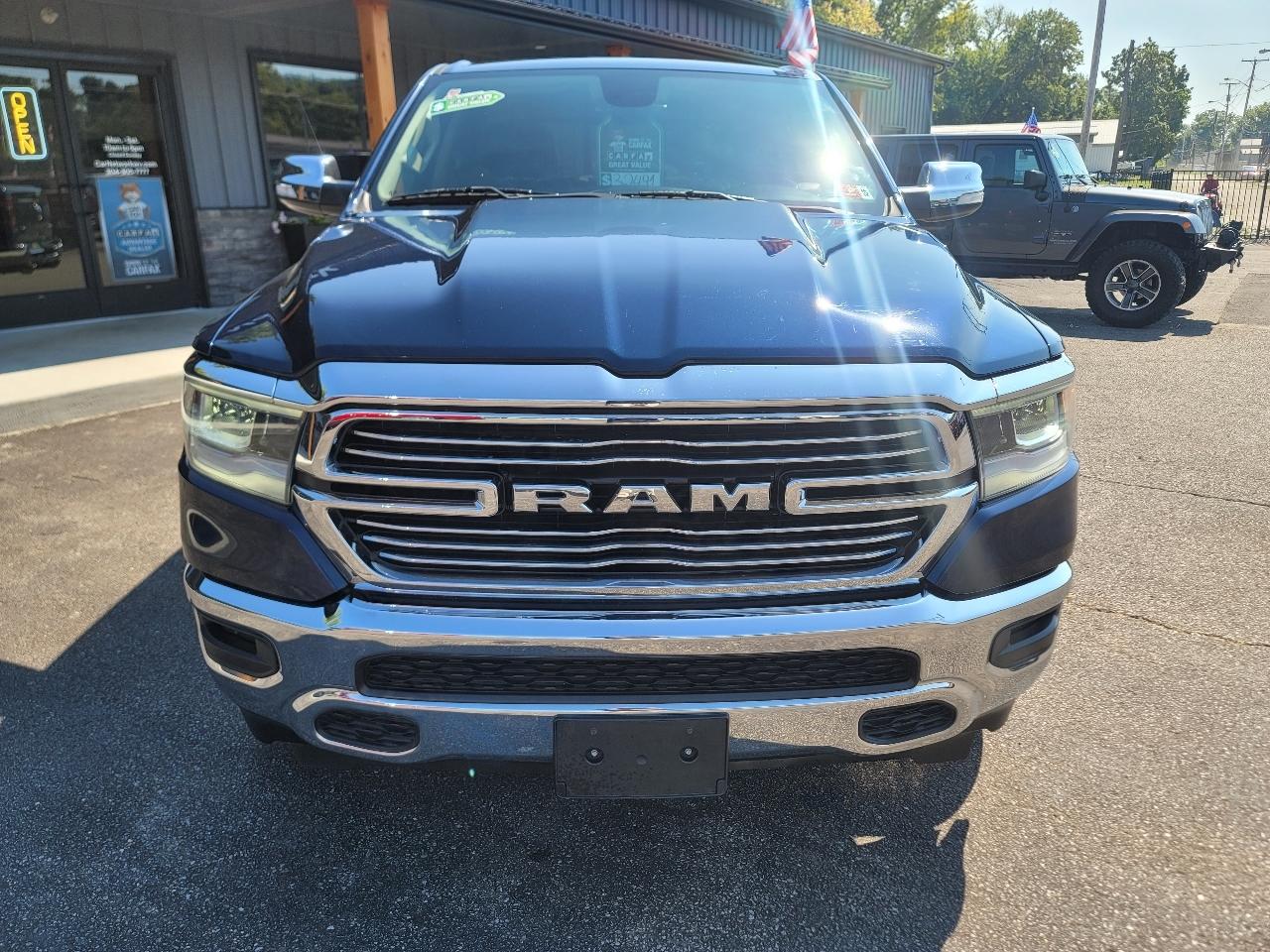 RAM 1500 Laramie Crew Cab SWB 4WD 2020