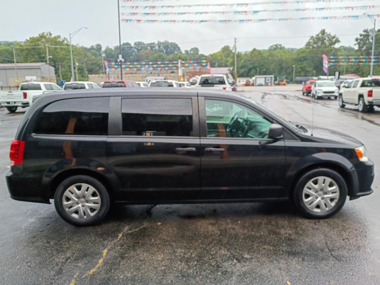 Dodge Grand Caravan SE 2019