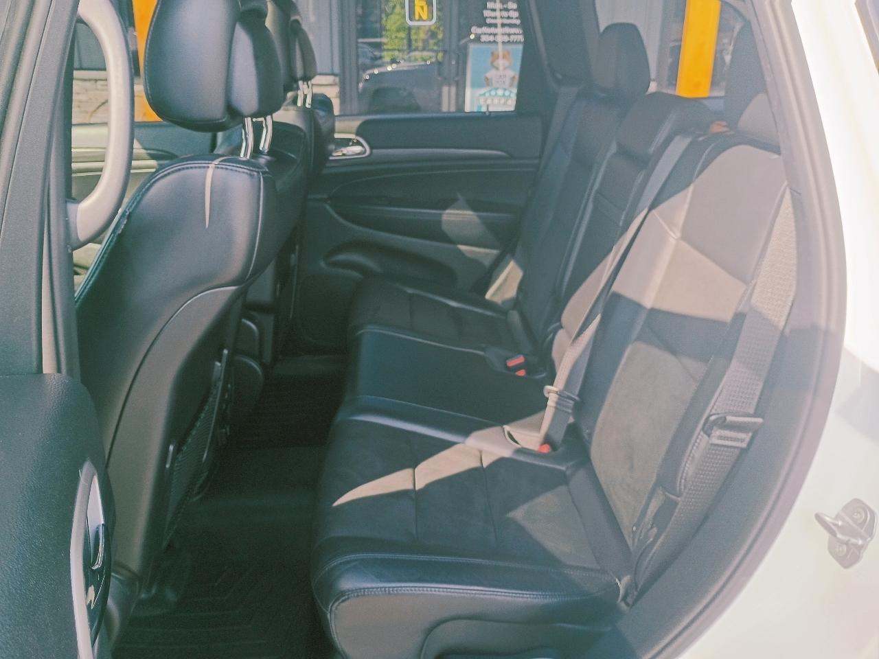 Jeep Grand Cherokee Laredo 4WD 2019
