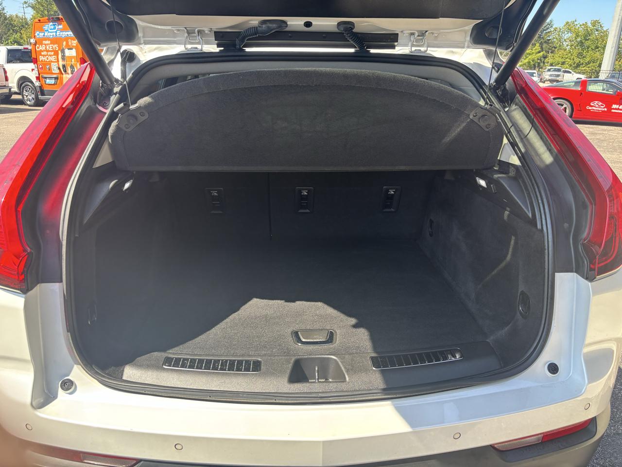 Cadillac XT4 Premium Luxury AWD 2019