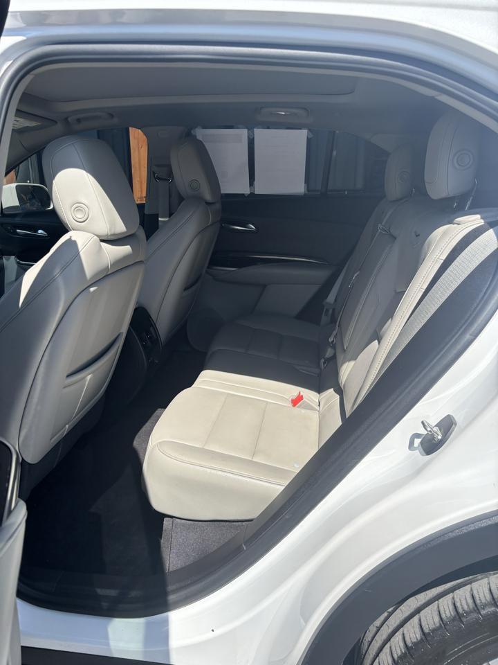 Cadillac XT4 Premium Luxury AWD 2019