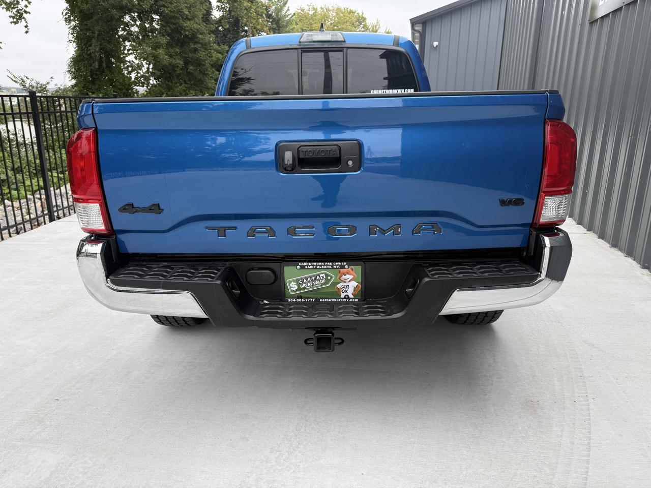 Toyota Tacoma SR5 Double Cab Super Long Bed V6 6AT 4WD 2016
