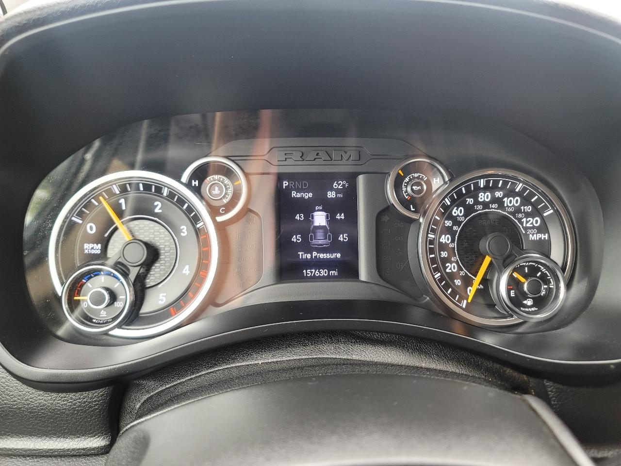 RAM 3500 Big Horn Crew Cab SWB 4WD 2020