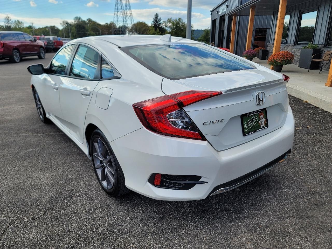 Honda Civic EX Sedan CVT 2020