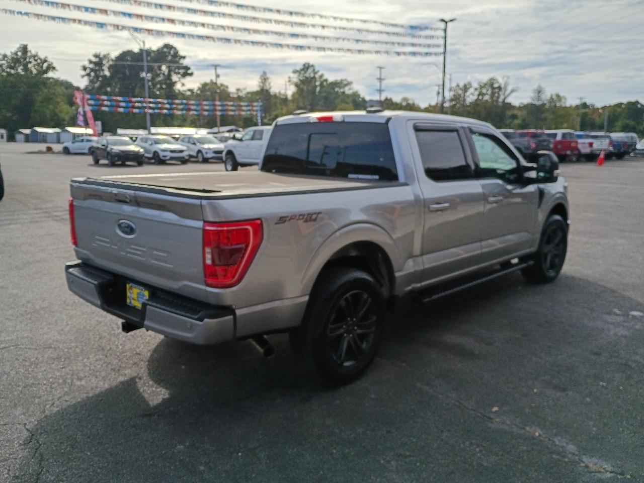 Ford F-150 XL SuperCrew 6.5-ft. Bed 4WD 2022