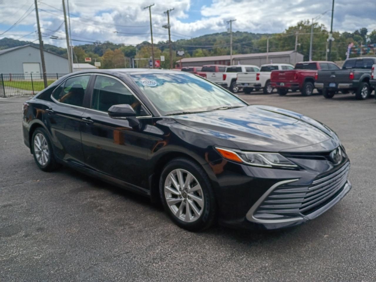 Toyota Camry LE 2023