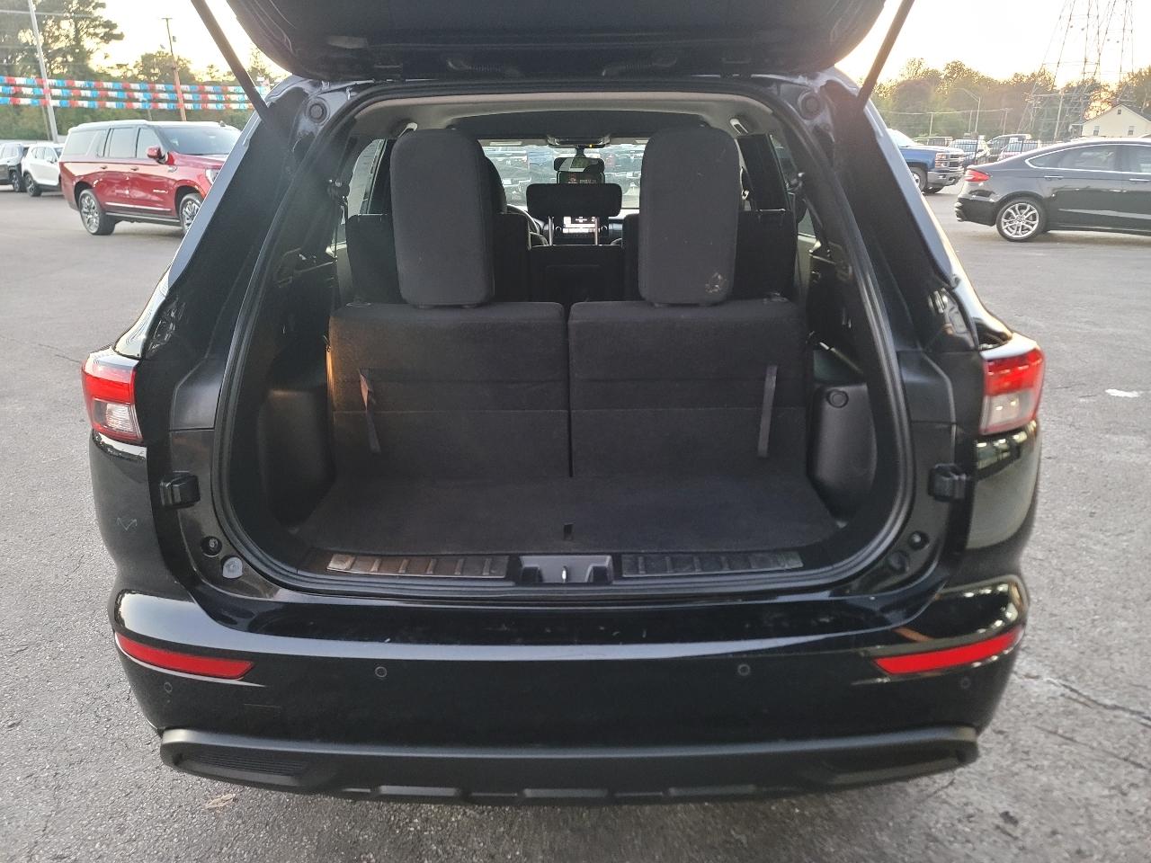 Mitsubishi Outlander ES 4WD 2022