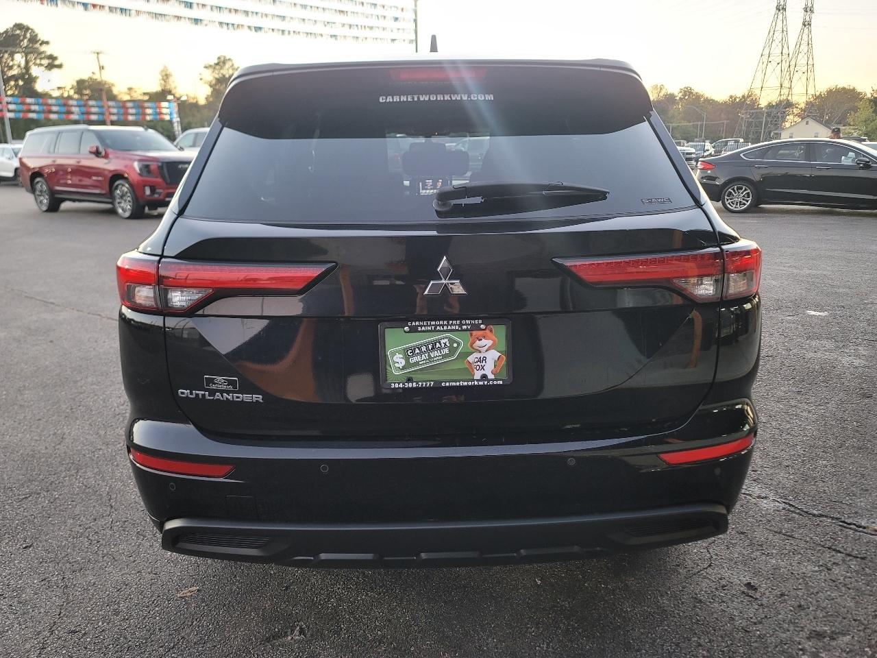 Mitsubishi Outlander ES 4WD 2022