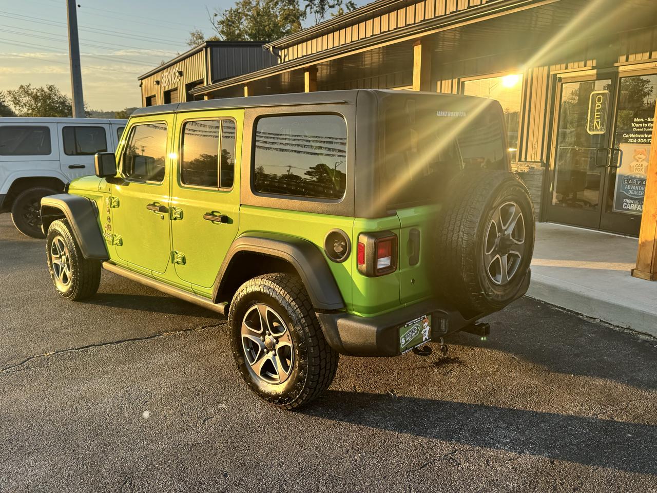 Jeep Wrangler Unlimited Sport 2018