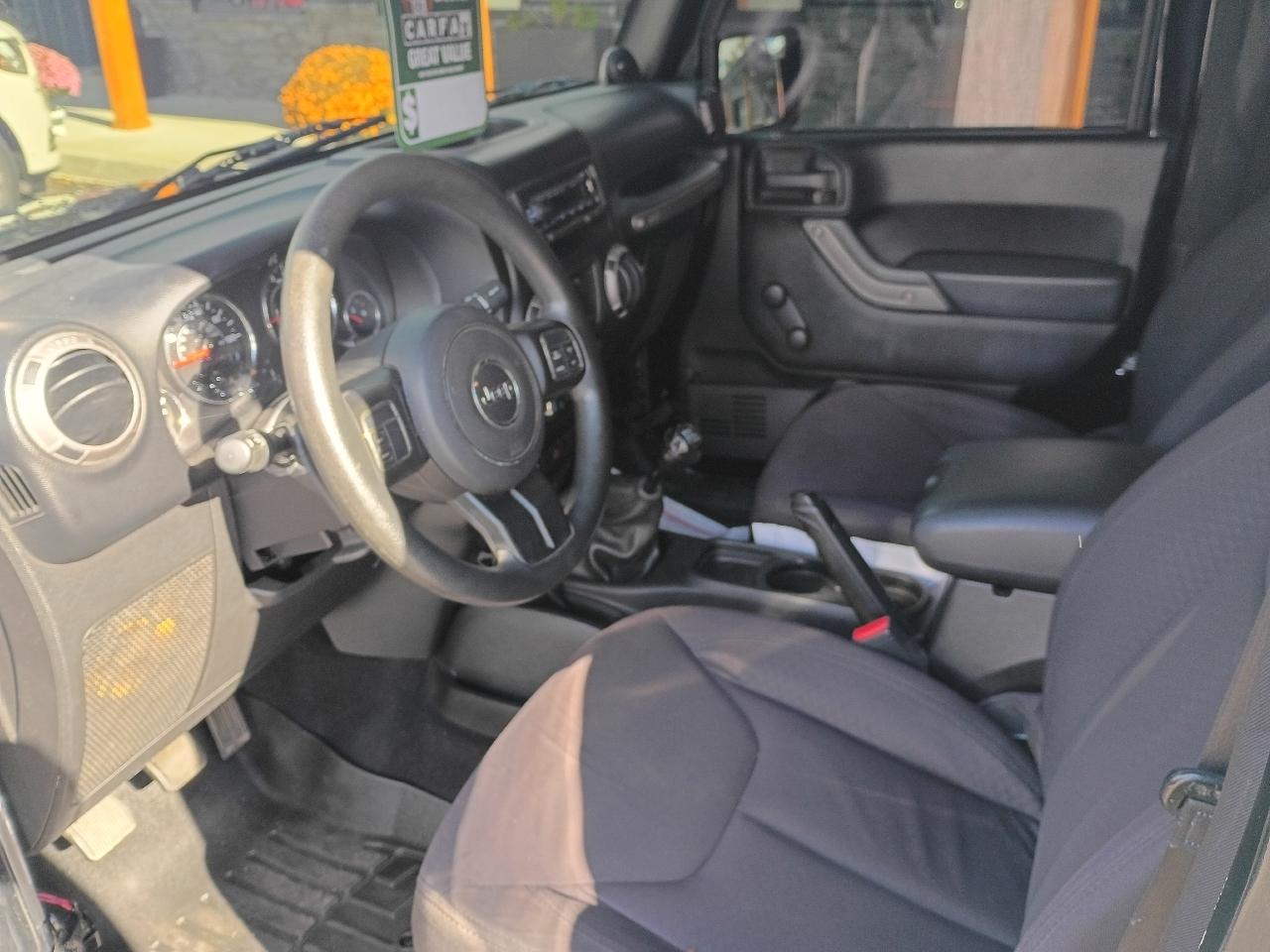 Jeep Wrangler Sport 4WD 2013