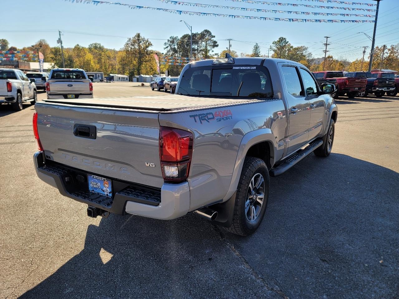 Toyota Tacoma 4WD TRD Sport Double Cab 6' Bed V6 AT (Natl) 2019