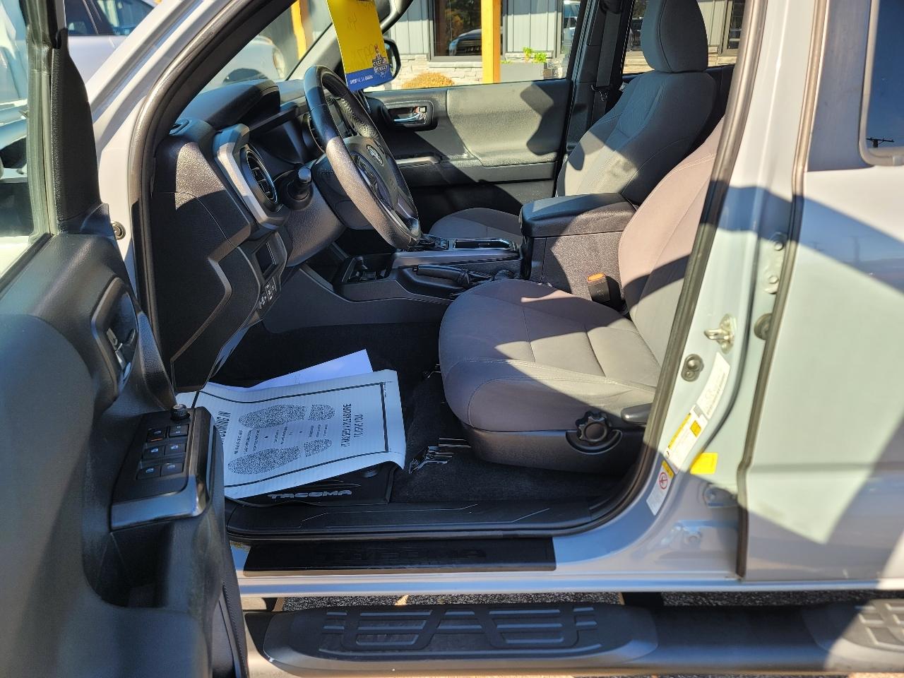 Toyota Tacoma 4WD TRD Sport Double Cab 6' Bed V6 AT (Natl) 2019