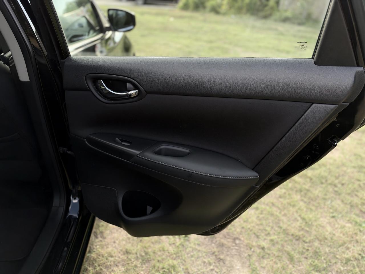 2017 Nissan Sentra S - Photo 20