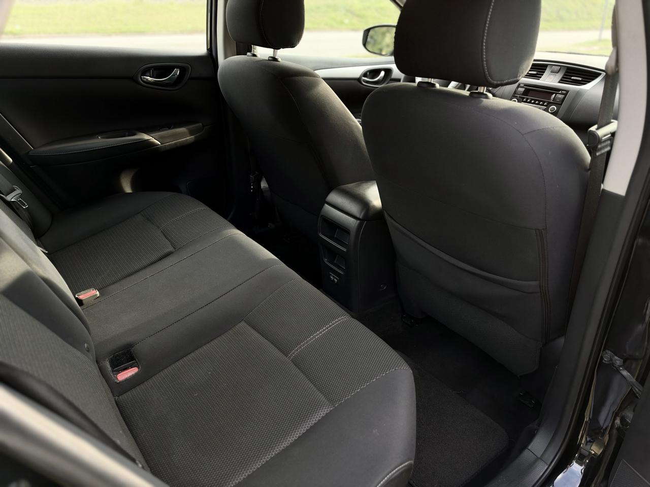 2017 Nissan Sentra S - Photo 21