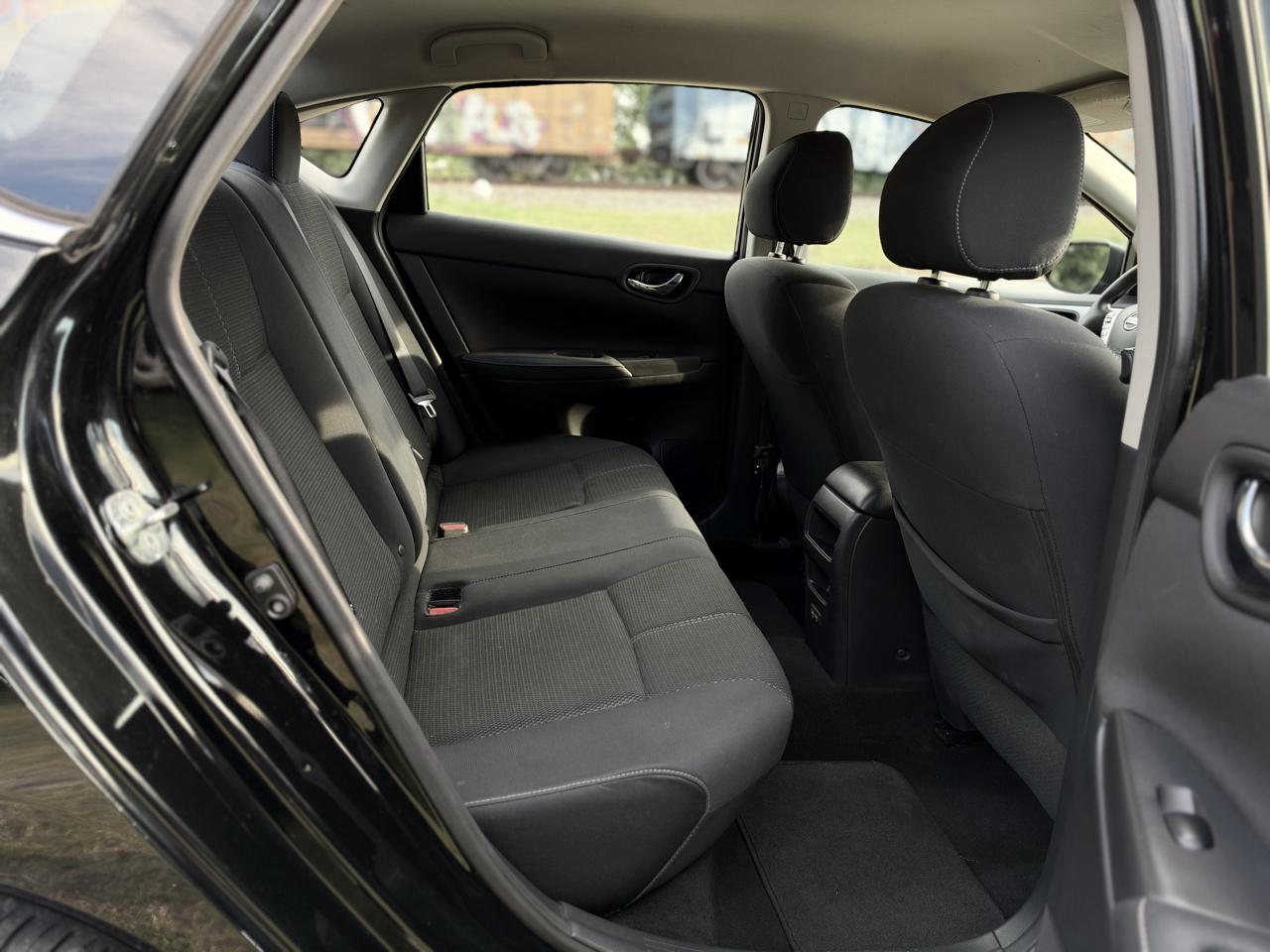 2017 Nissan Sentra S - Photo 22