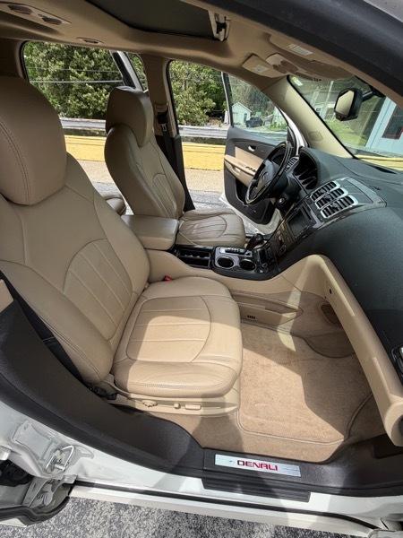 GMC Acadia Denali FWD 2012
