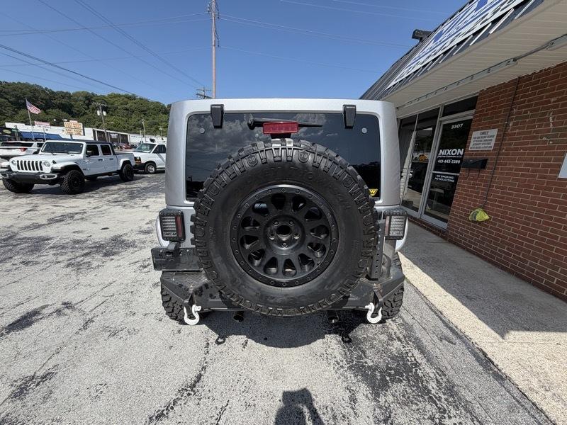 Jeep Wrangler Unlimited Sahara 4WD 2014