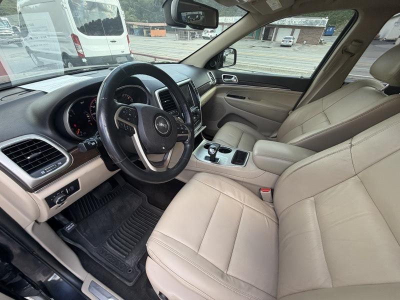Jeep Grand Cherokee Limited 2WD 2014