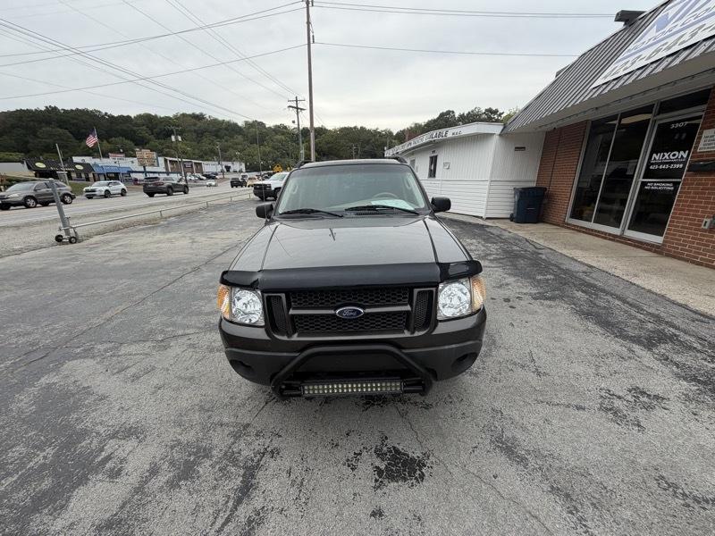Ford Explorer Sport Trac XLS 2WD 2005