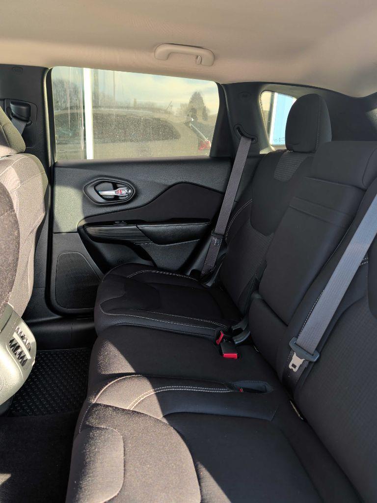 Jeep Cherokee Latitude 4WD 2015