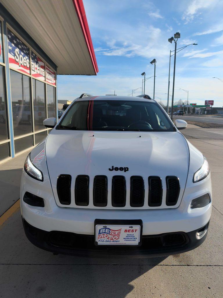 Jeep Cherokee Latitude 4WD 2015