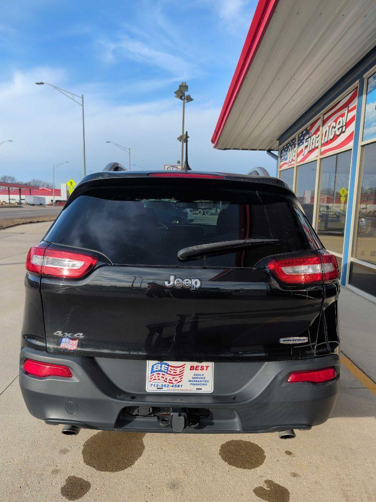 Jeep Cherokee Latitude 4WD 2014