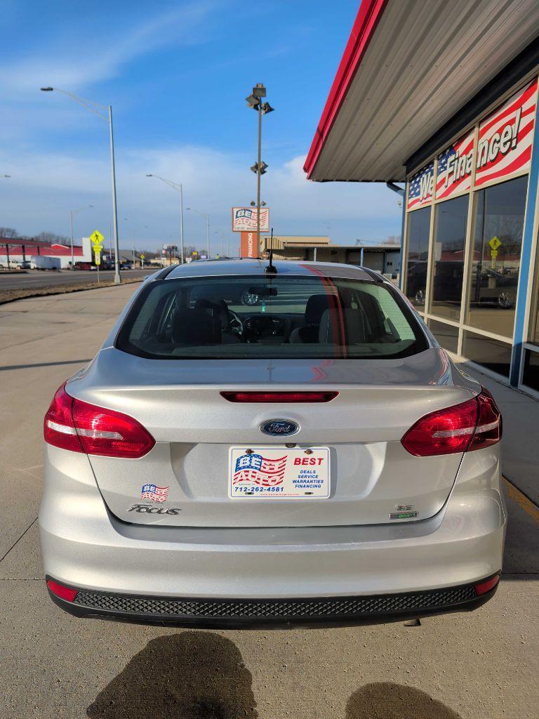 Ford Focus S Sedan 2016