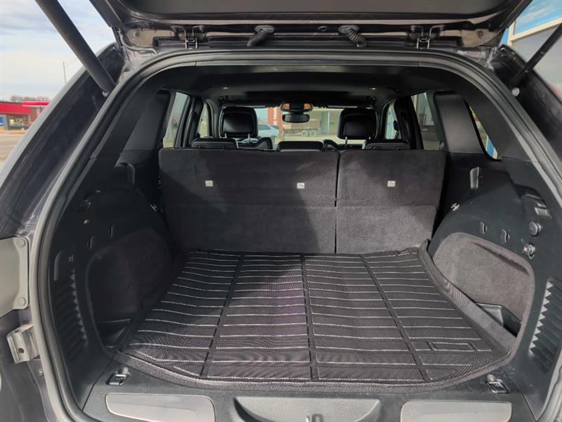 Jeep Grand Cherokee Limited 4WD 2017