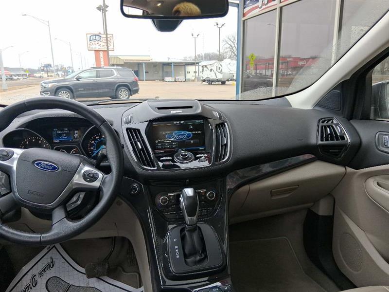 Ford Escape Titanium 4WD 2014