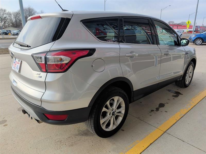 Ford Escape SE 4WD 2017