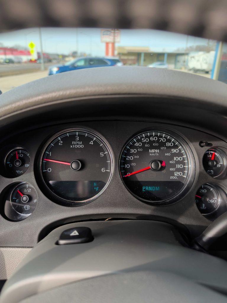 GMC Yukon SLT1 4WD 2011