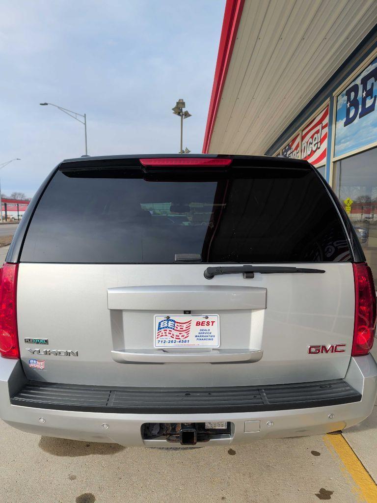 GMC Yukon SLT1 4WD 2011