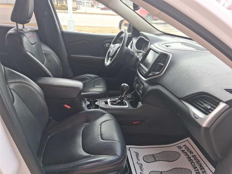 Jeep Cherokee Trailhawk 4WD 2016