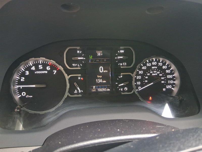 Toyota Tundra SR5 5.7L V8 FFV CrewMax 4WD 2018